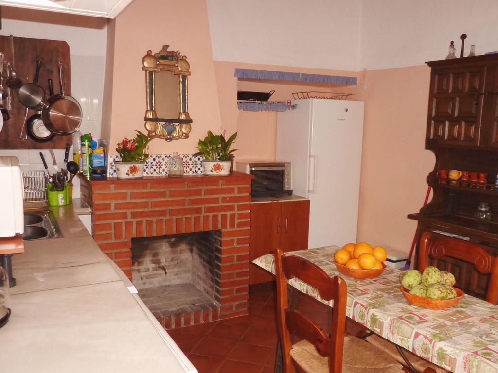 Upscale Cottage in Andalusia with private terrace&pool Villanueva de la Concepción Esterno foto