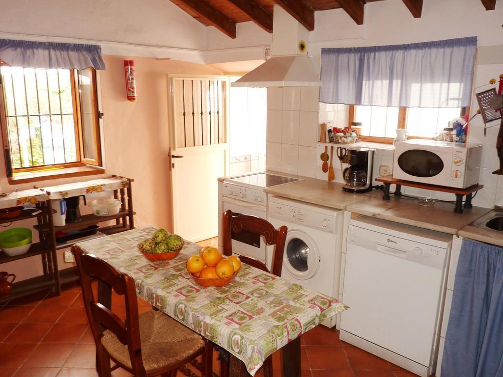 Upscale Cottage in Andalusia with private terrace&pool Villanueva de la Concepción Esterno foto